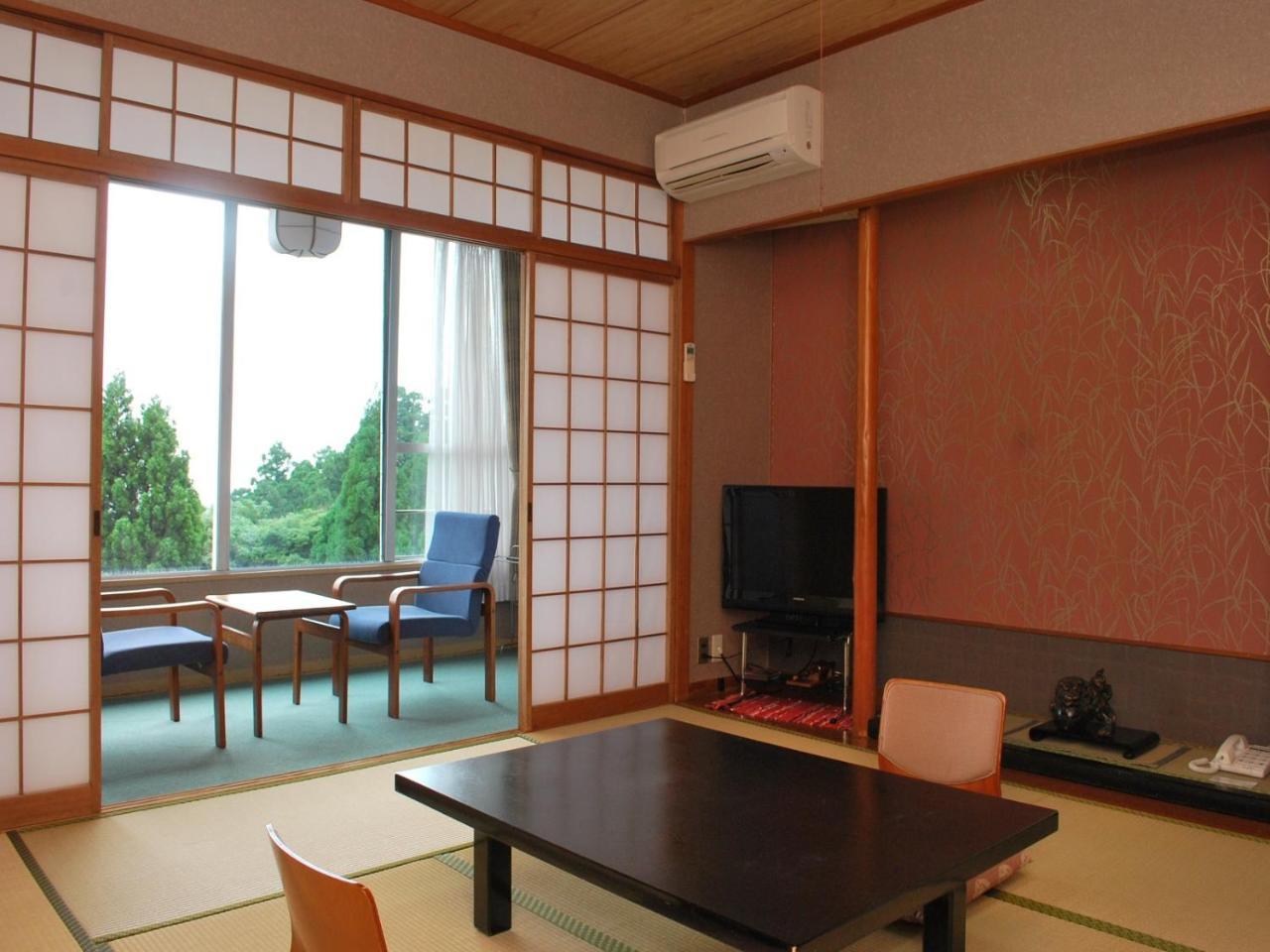 Kirishima Kanko Hotel Екстериор снимка